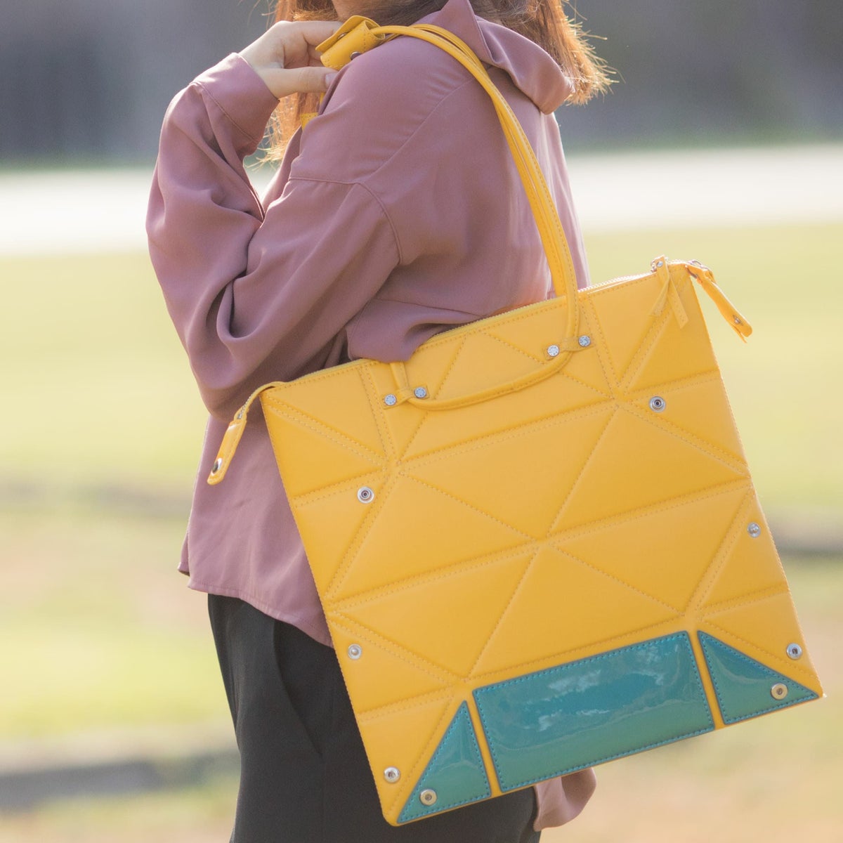 カメレオン ハンドバッグ Aries 折紙 ミニ SMALL