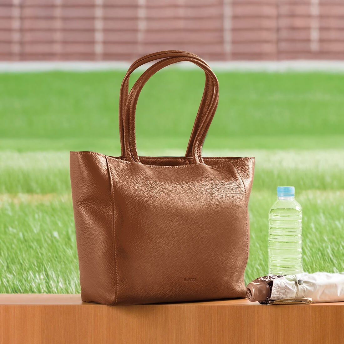 シュリンクレザートートバッグ