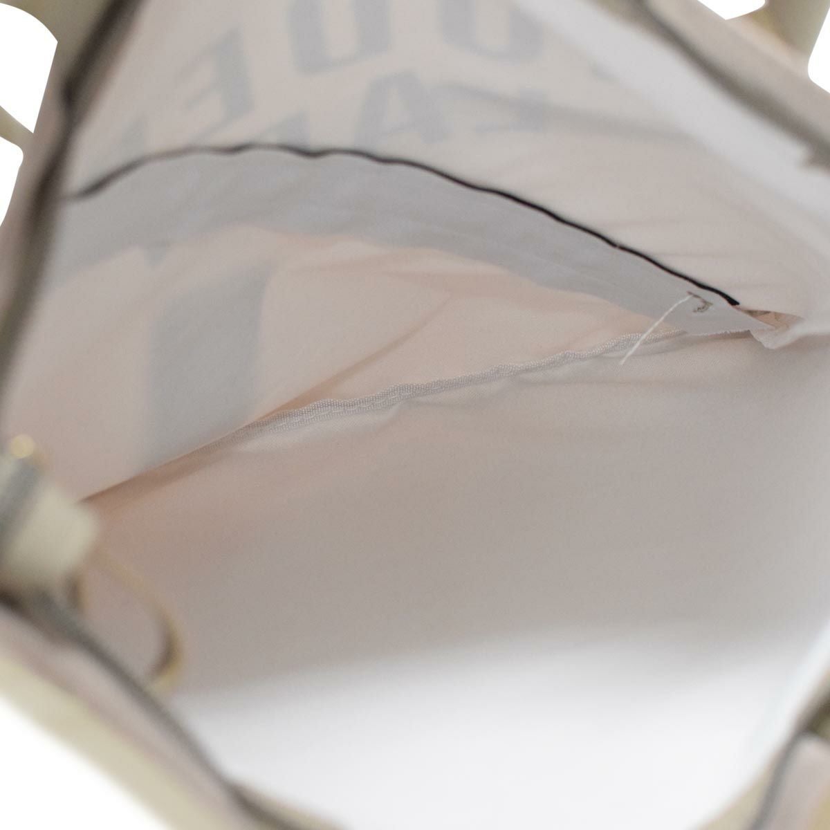 ロゴデザイントートバッグ