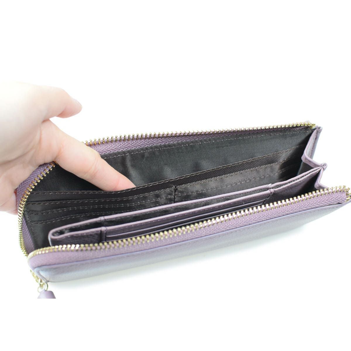 ソフトレザー長財布