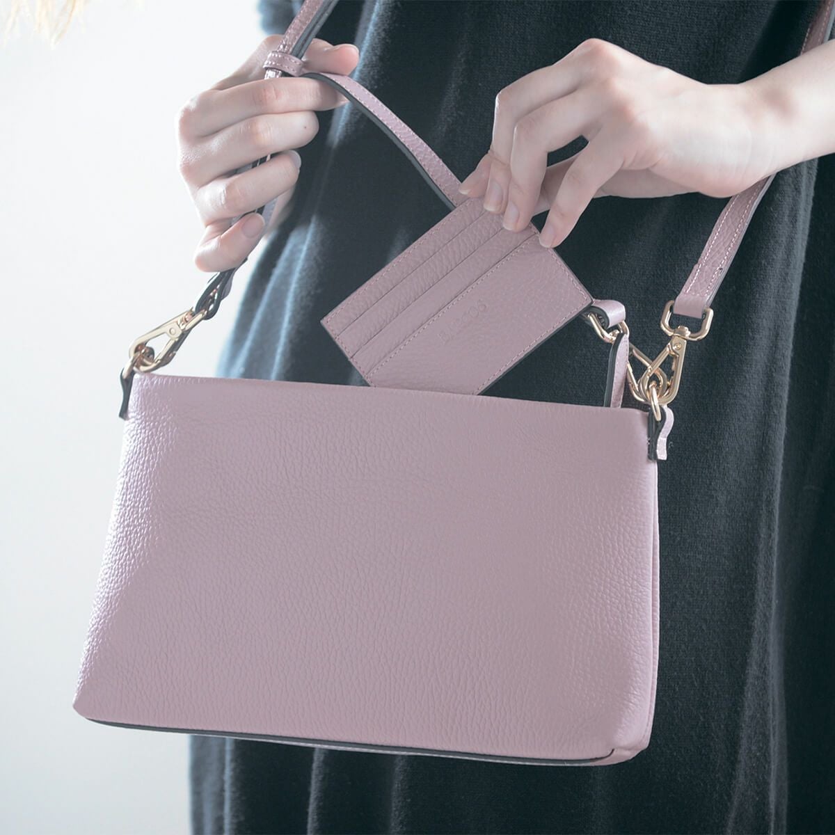 メイドインイタリーポシェット マッティーナ