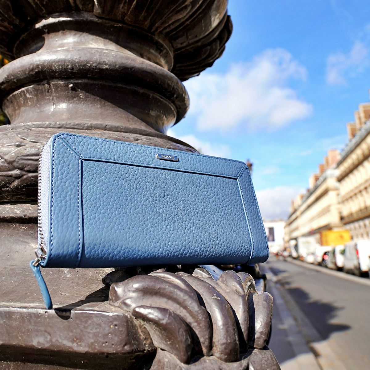 シュリンクレザー切替ロングウォレット ロビン