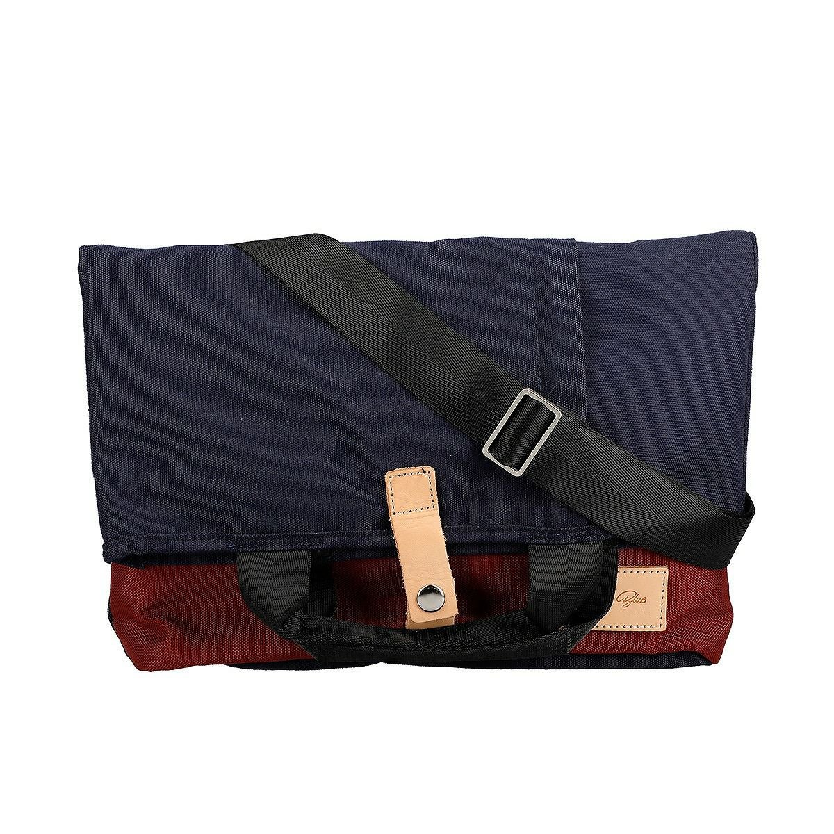 ポリエステルロゴ付きショルダーバッグ