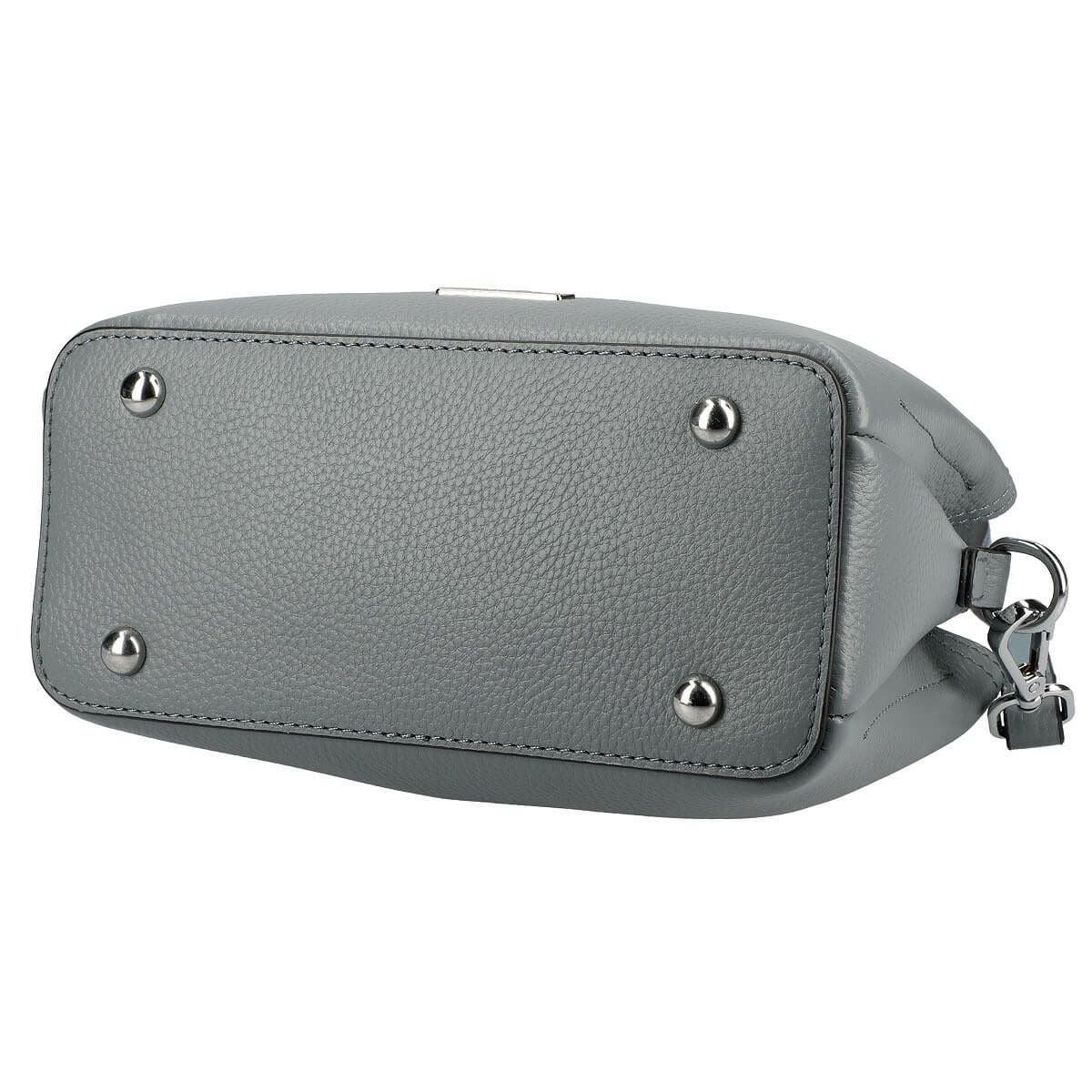 シュリンクレザーポシェット