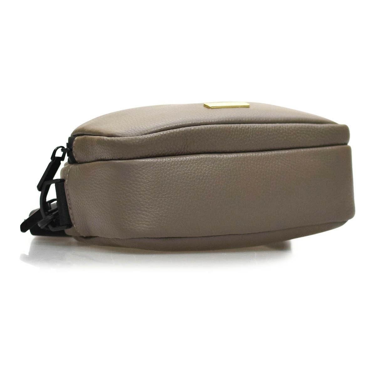 牛革ポシェット