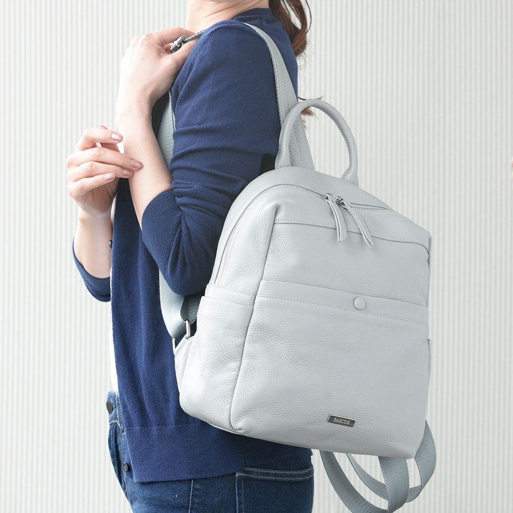 牛革シュリンクレザーリュック