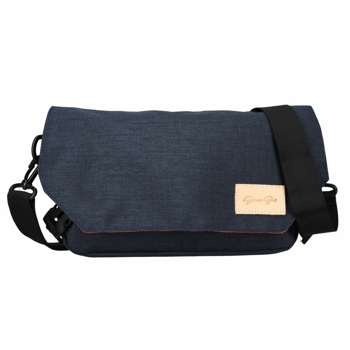 軽量メッセンジャーバッグ