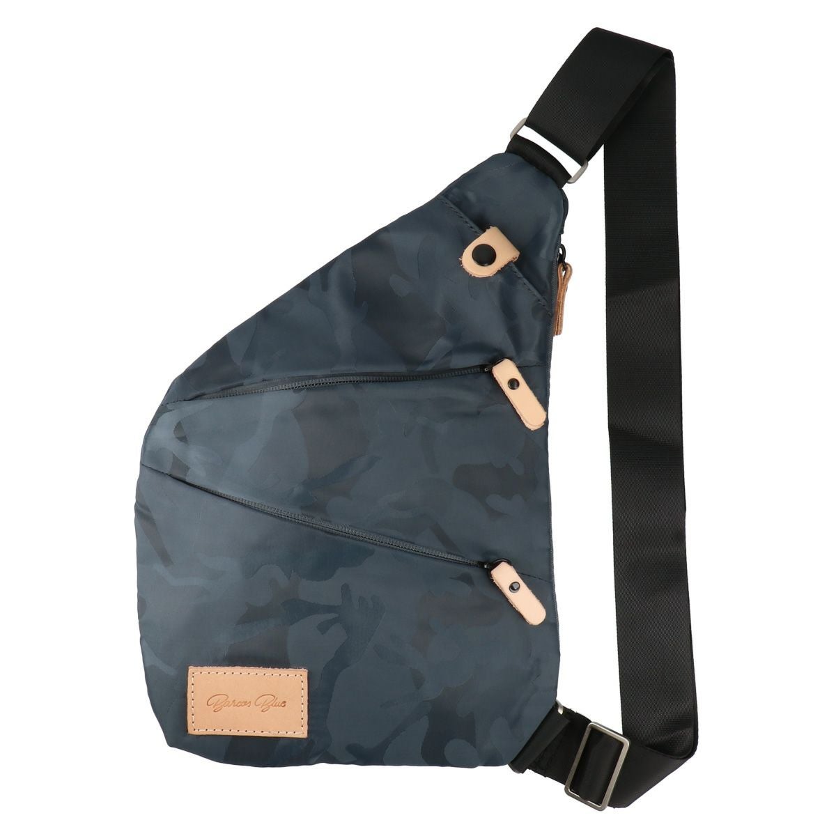 カモフラージュ柄ボディバッグ