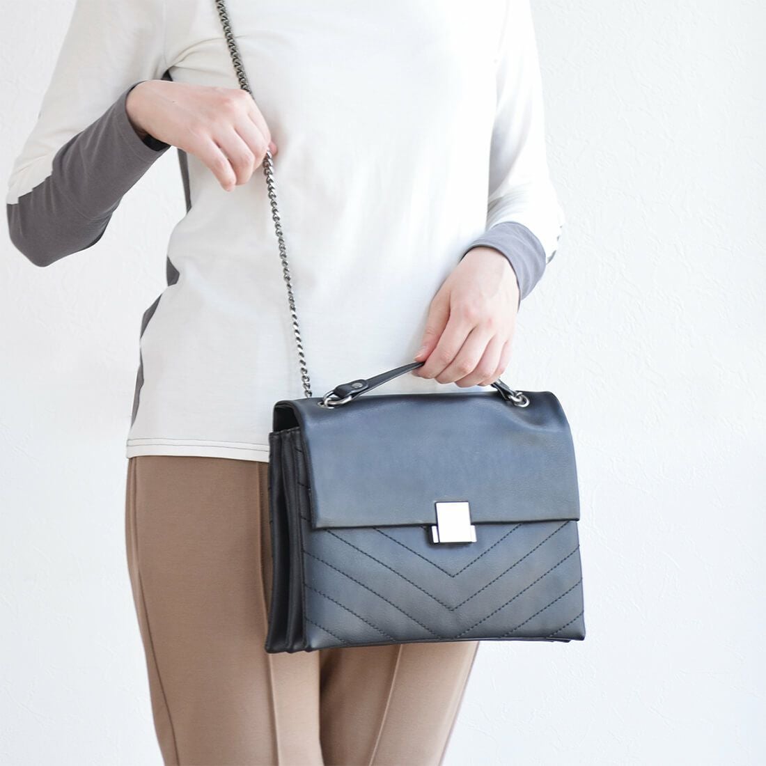 レザー2wayチェーンショルダーバッグ