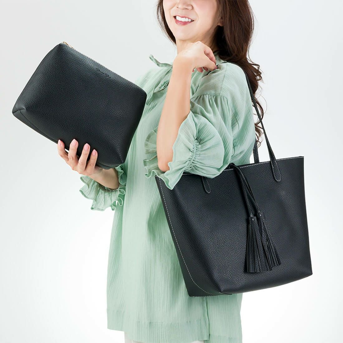 タッセル付きトートバッグ