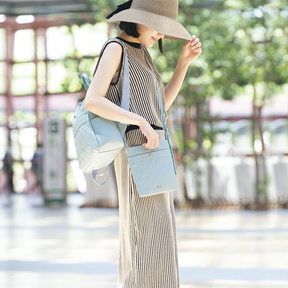 【セット商品】ダイヤモンドエンボスレザーリュック＆ポシェットセット＜ロンバス＞