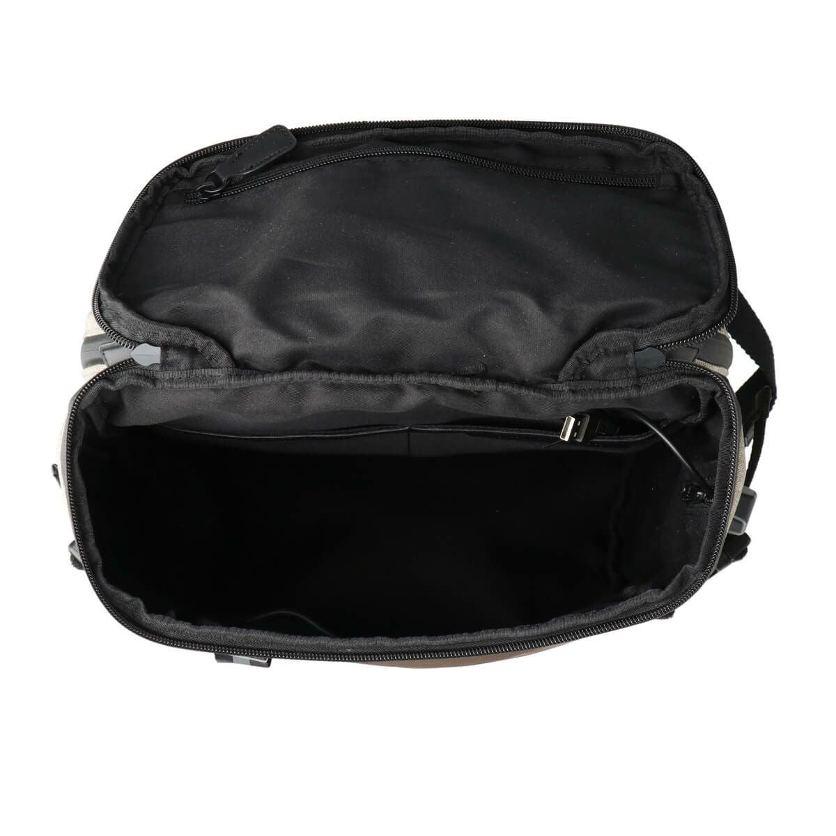 SPEED ノートパソコン収納部付きキャンバス撥水バッグパック