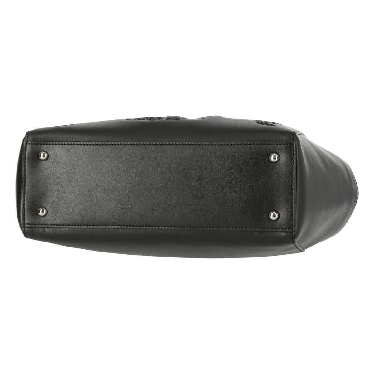 レザーハンドバッグ