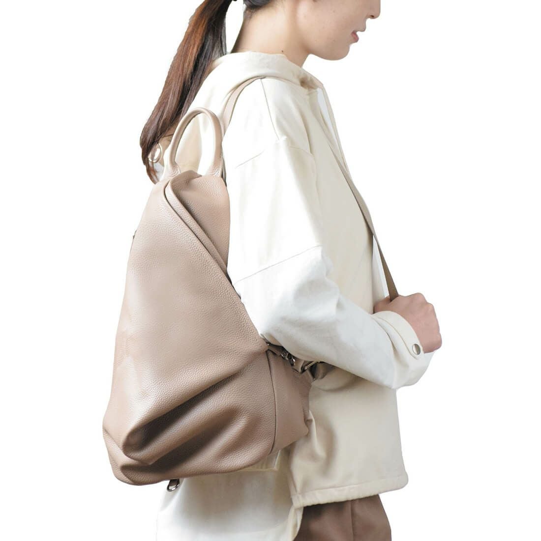 4wayシュリンクレザーリュック