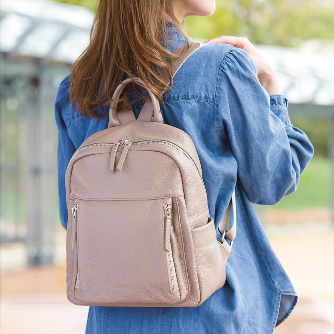 シュリンクレザーリュックサック