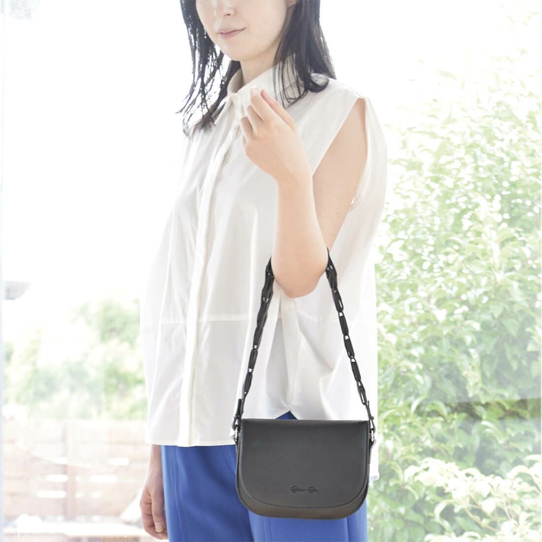 ユニークショルダー2wayポシェット