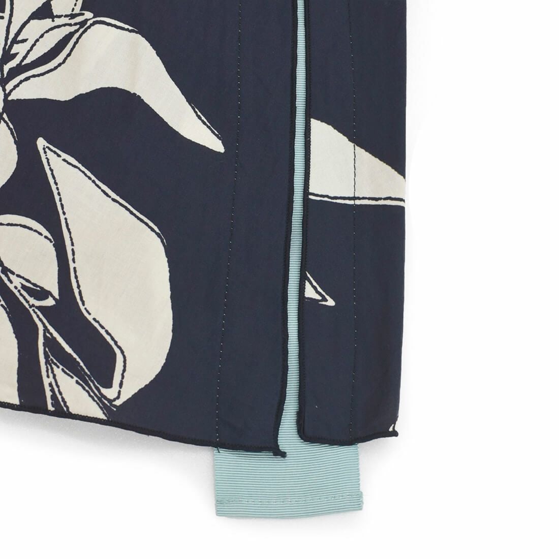 プリントサイドテープスカート