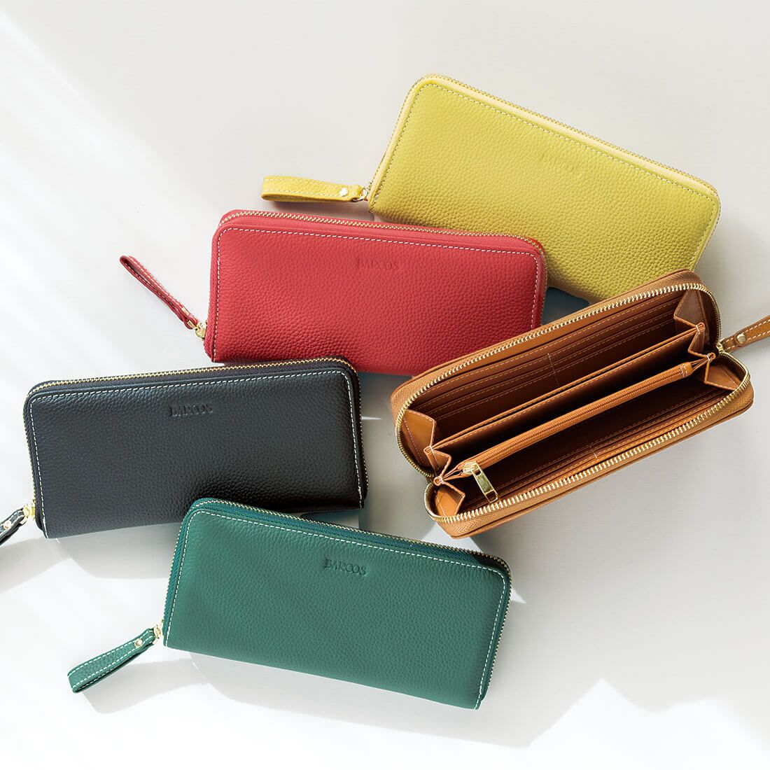 シュリンクレザーラウンド型ウォレット