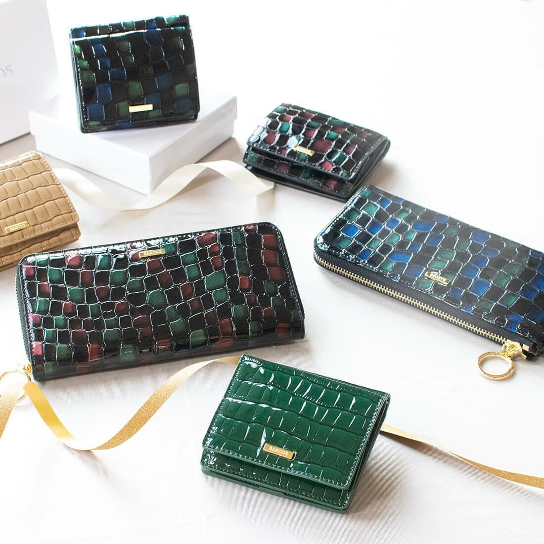 配色ステンドガラスレザー折財布