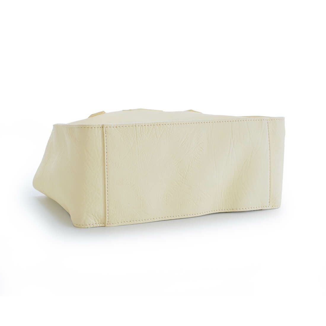 メイドインイタリーレザーハンドバッグ