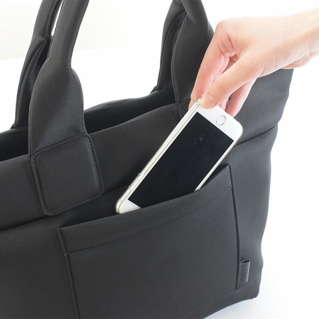 エアリートートバッグ