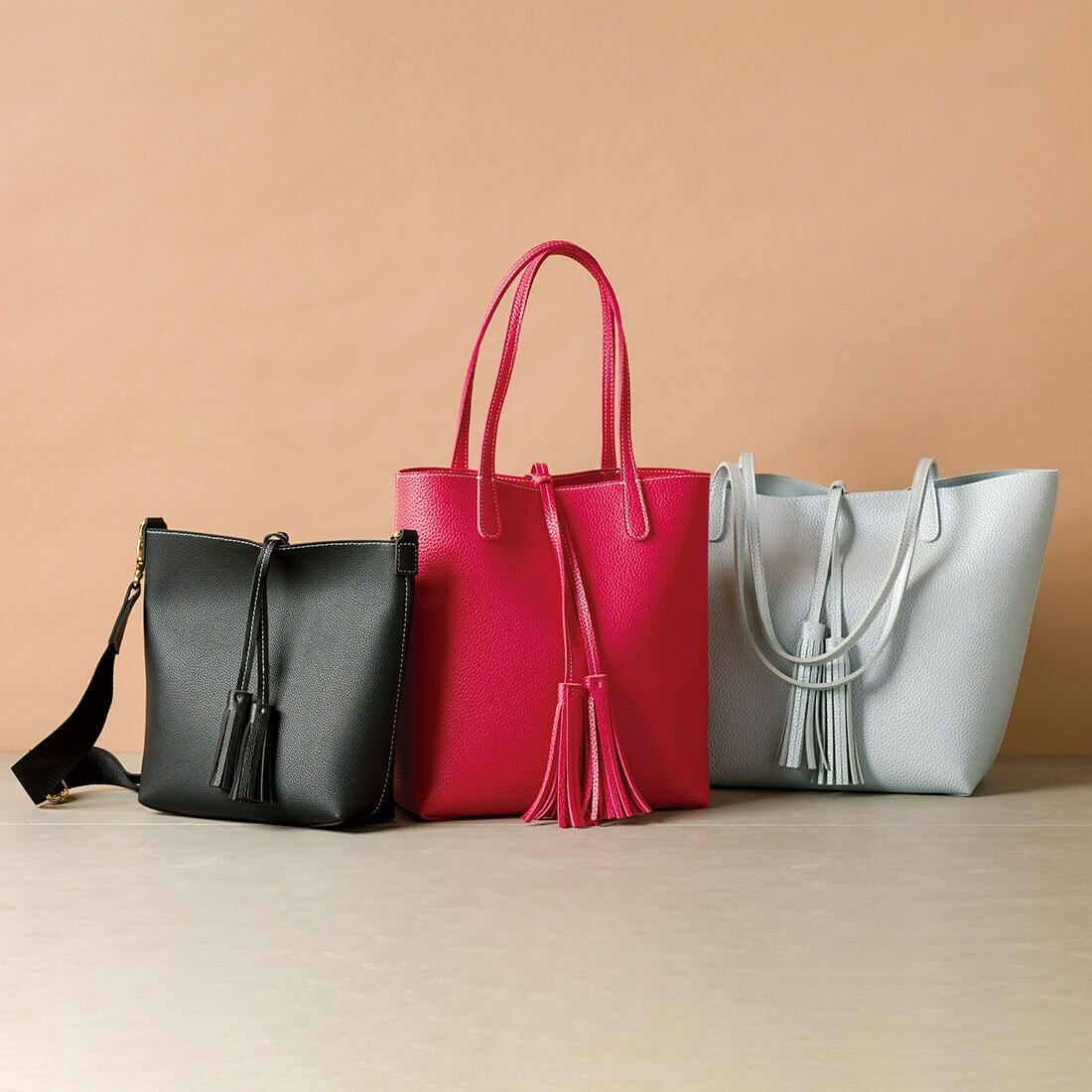 タッセル付きトートバッグ（小さめサイズ）