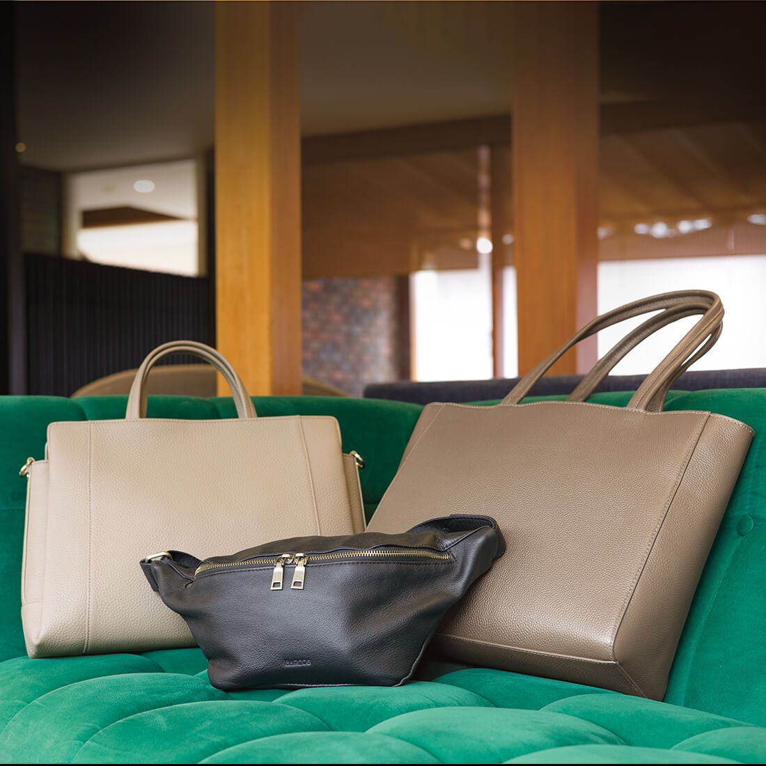 シュリンクレザートートバッグ（大サイズ）