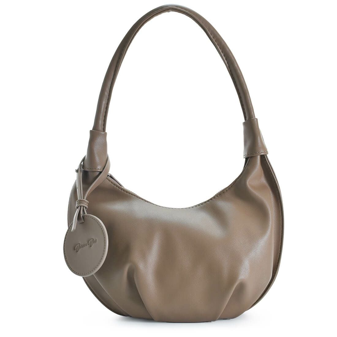 チャーム付きフェイクレザーバッグ