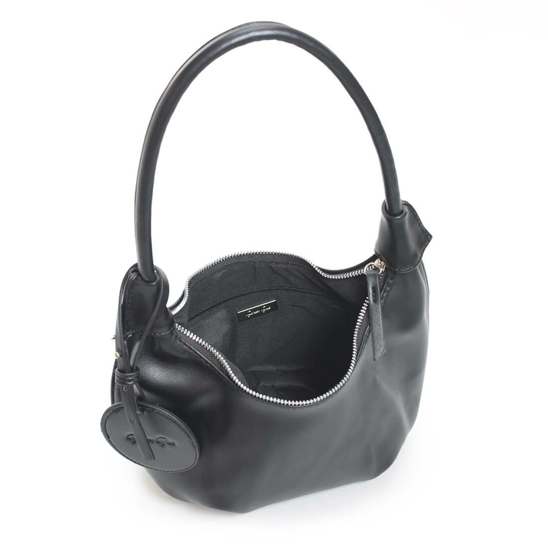 チャーム付きフェイクレザーバッグ