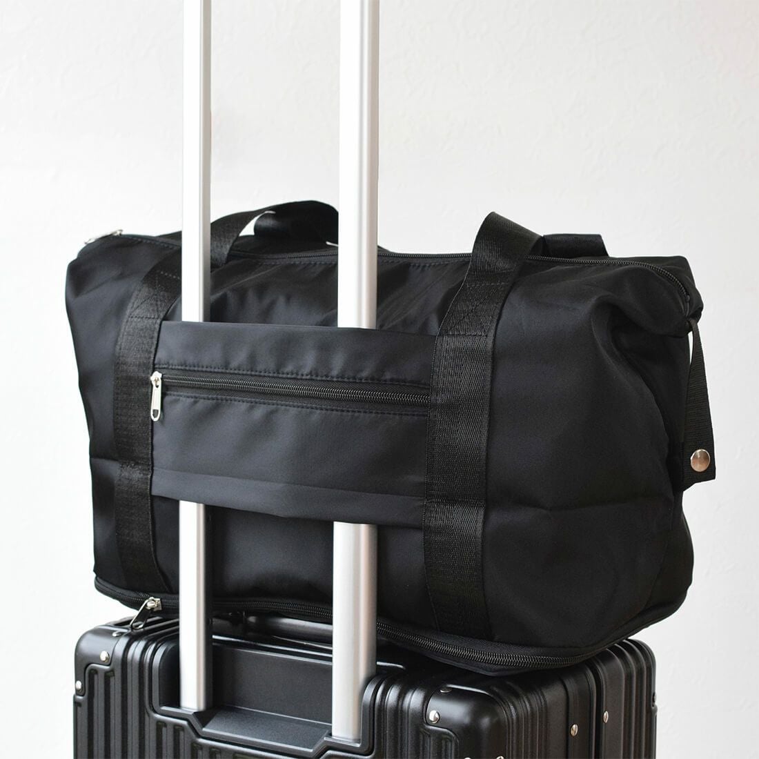 変形軽量ボストンバッグ