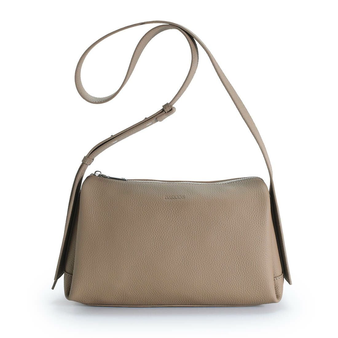 横長シュリンクレザーショルダーバッグ