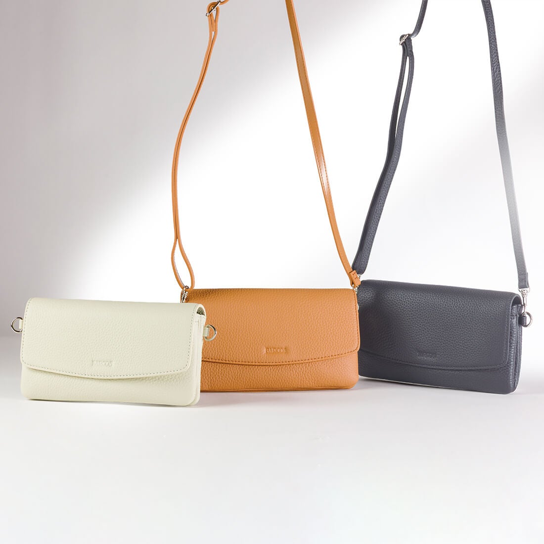 シュリンクレザーお財布ポシェット