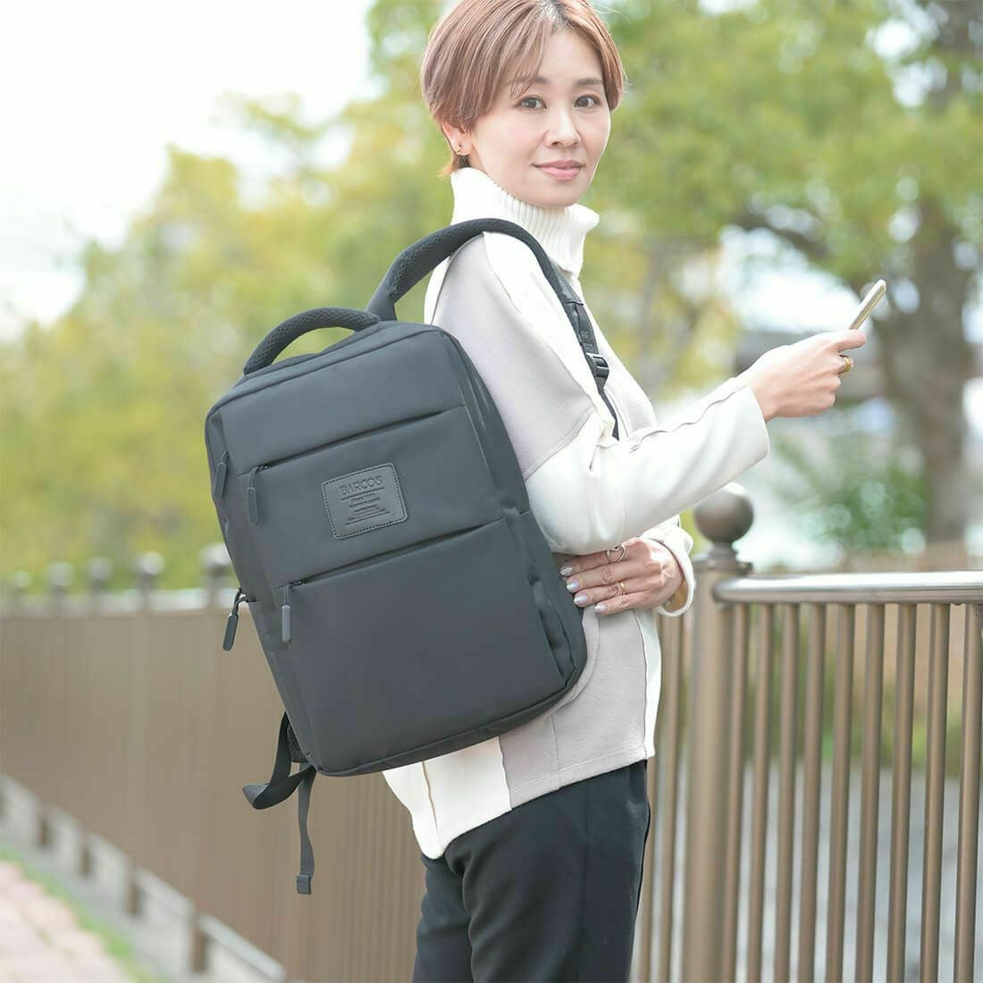 多機能軽量リュックサック