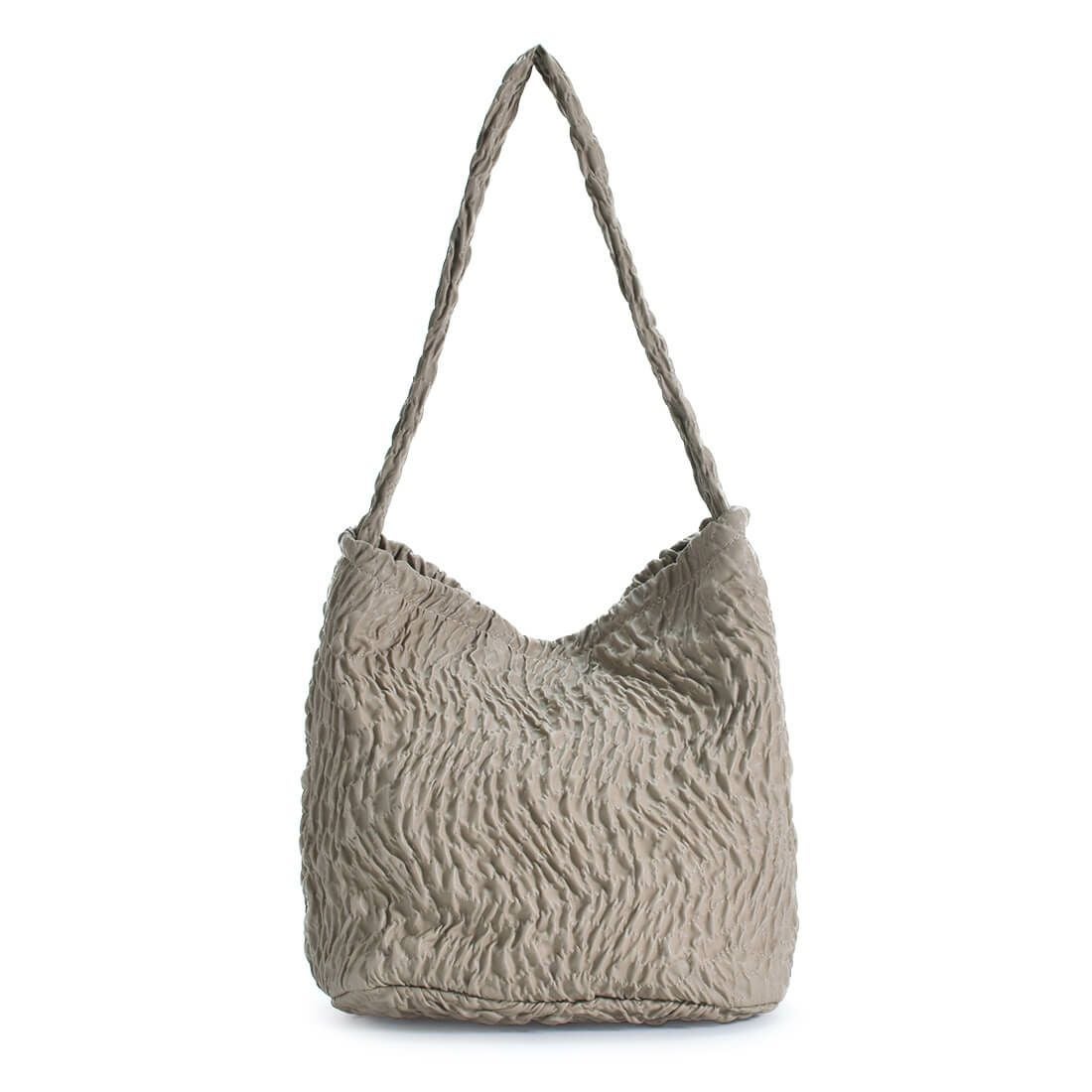 キルティング風フェイクレザーバッグ