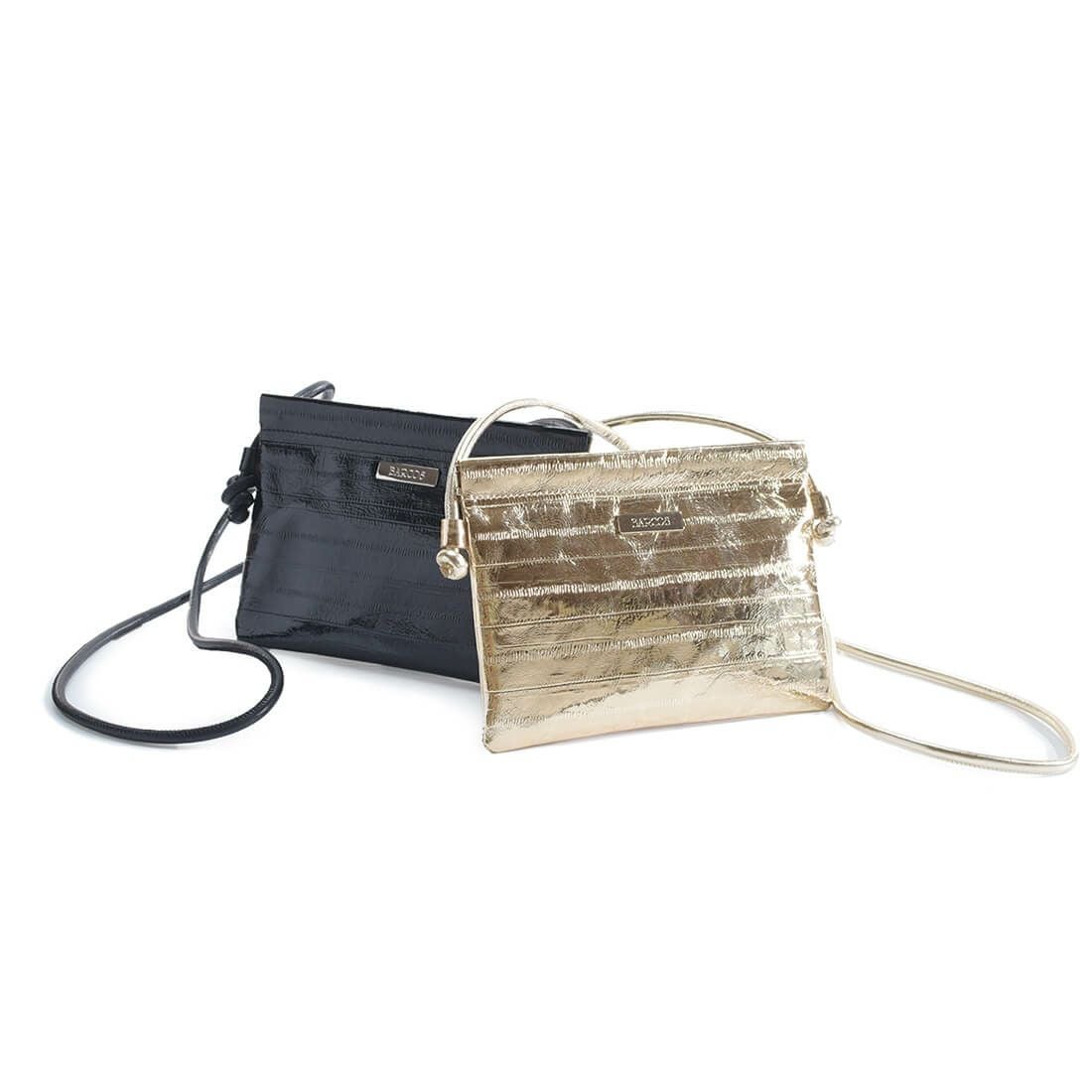 イール型押しレザーポシェット