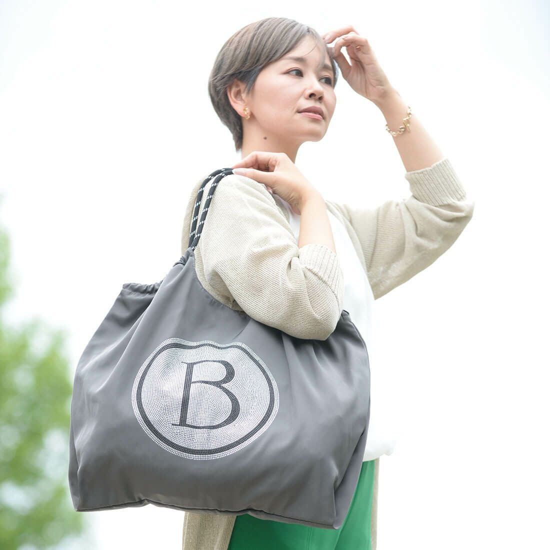 Bマーク入りラインストーンバッグ