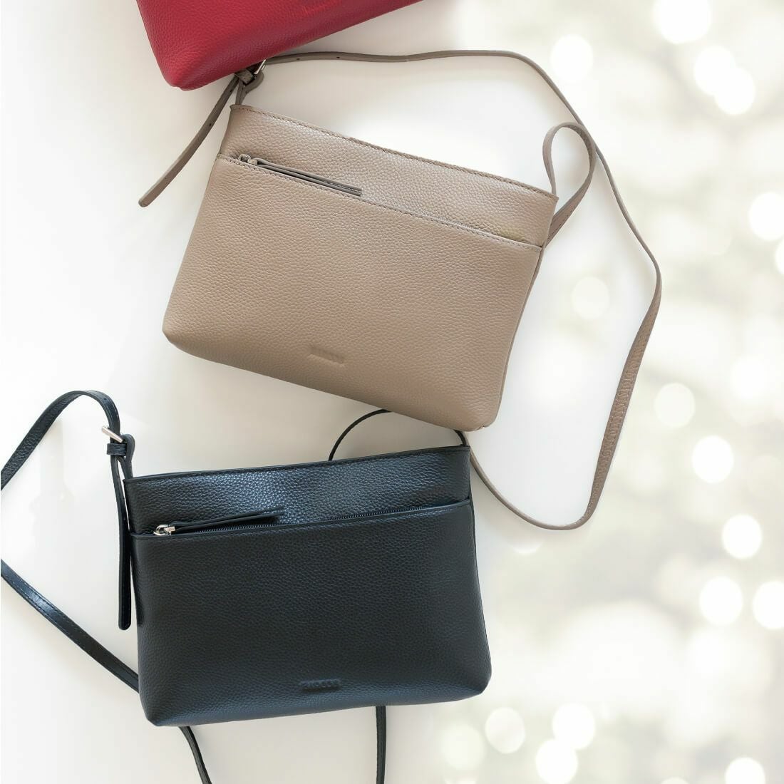 シュリンクレザーポシェット