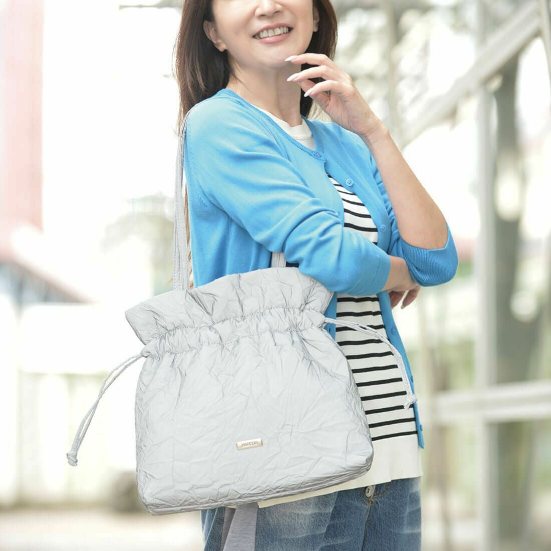 巾着型ポリエステルトートバッグ