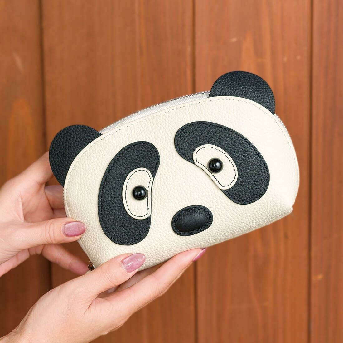 パンダモチーフポーチ