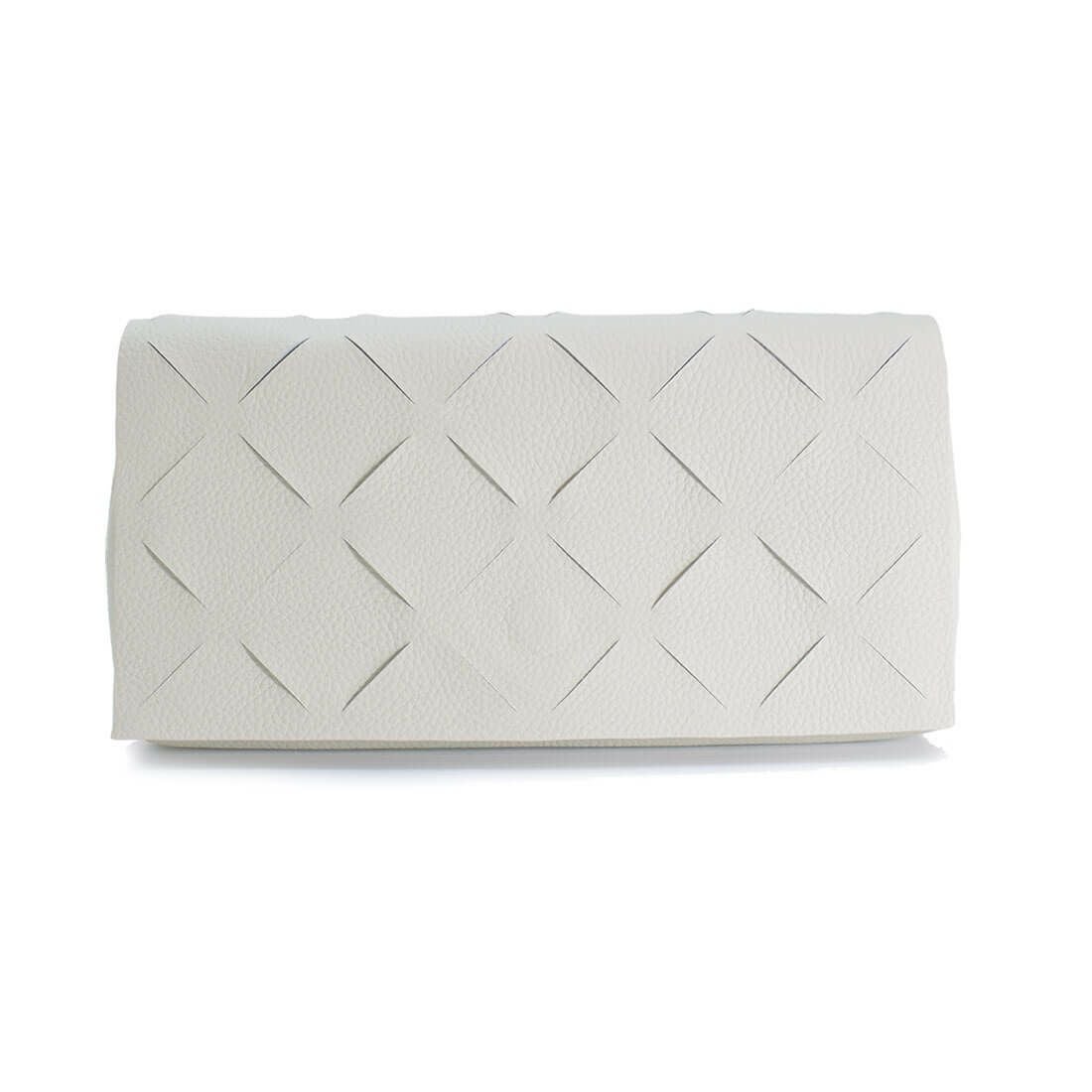 カットデザインレザークラッチバッグ