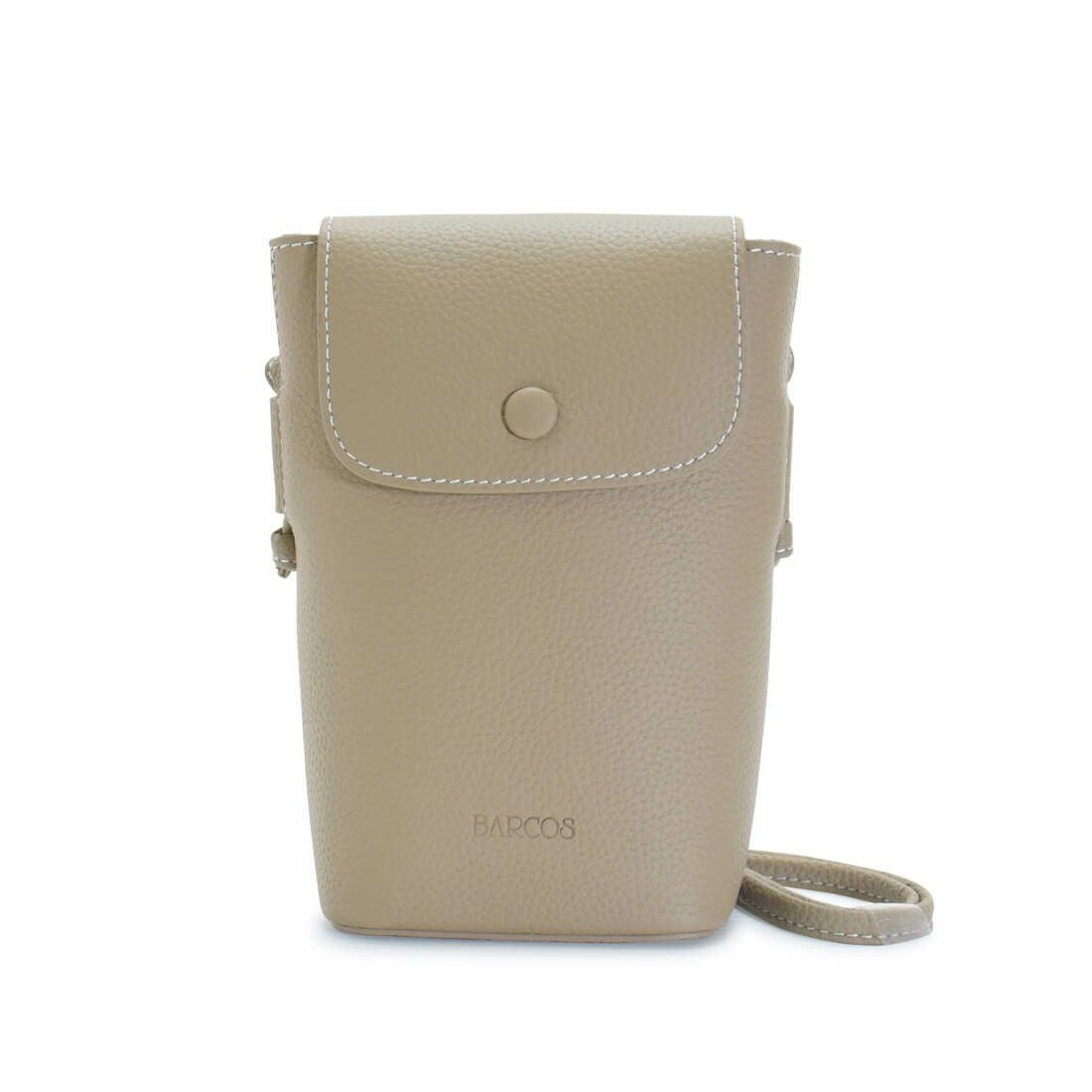 フラップ付きレザーショルダーバッグ