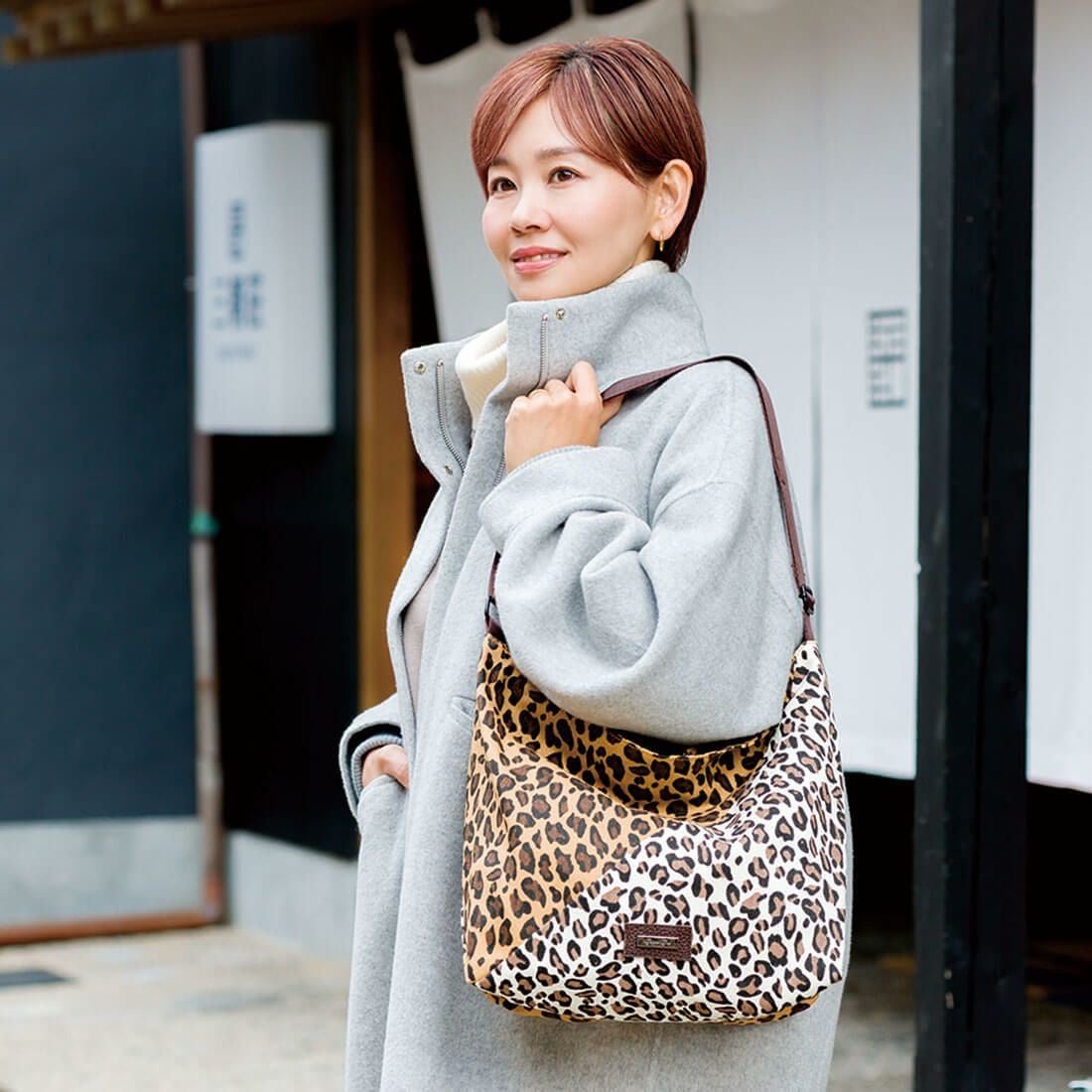 レオパード柄バイカラーショルダーバッグ