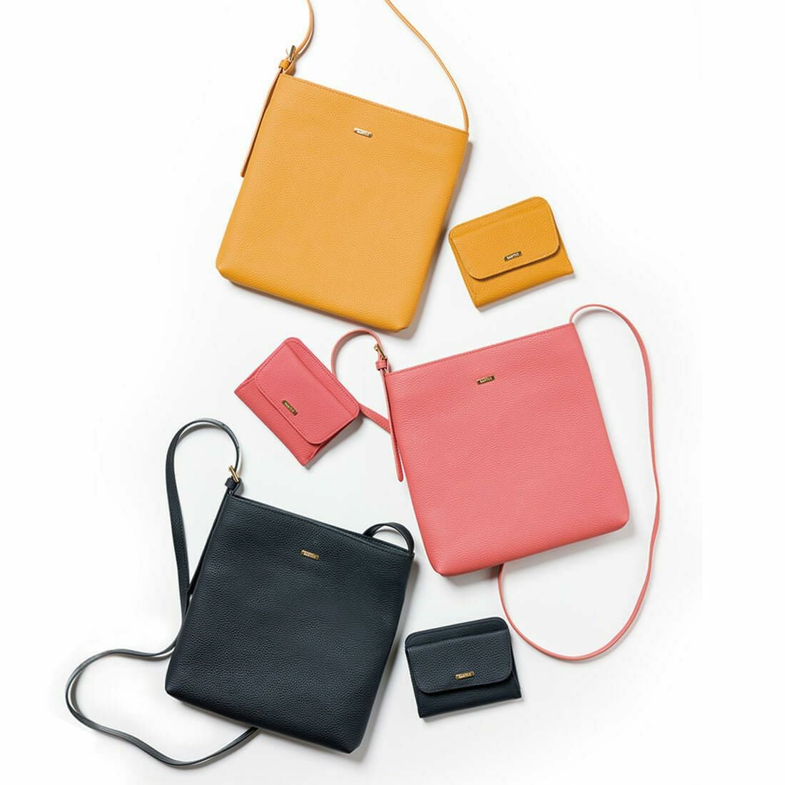 シュリンクレザー折財布＆ポシェット＜ルーニア＞