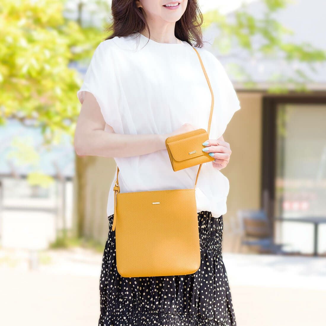 シュリンクレザー折財布＆ポシェット＜ルーニア＞