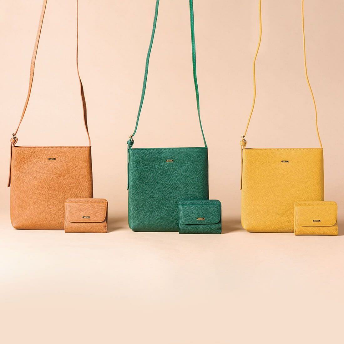 シュリンクレザー折財布＆ポシェット＜ルーニア＞ | バルコス公式