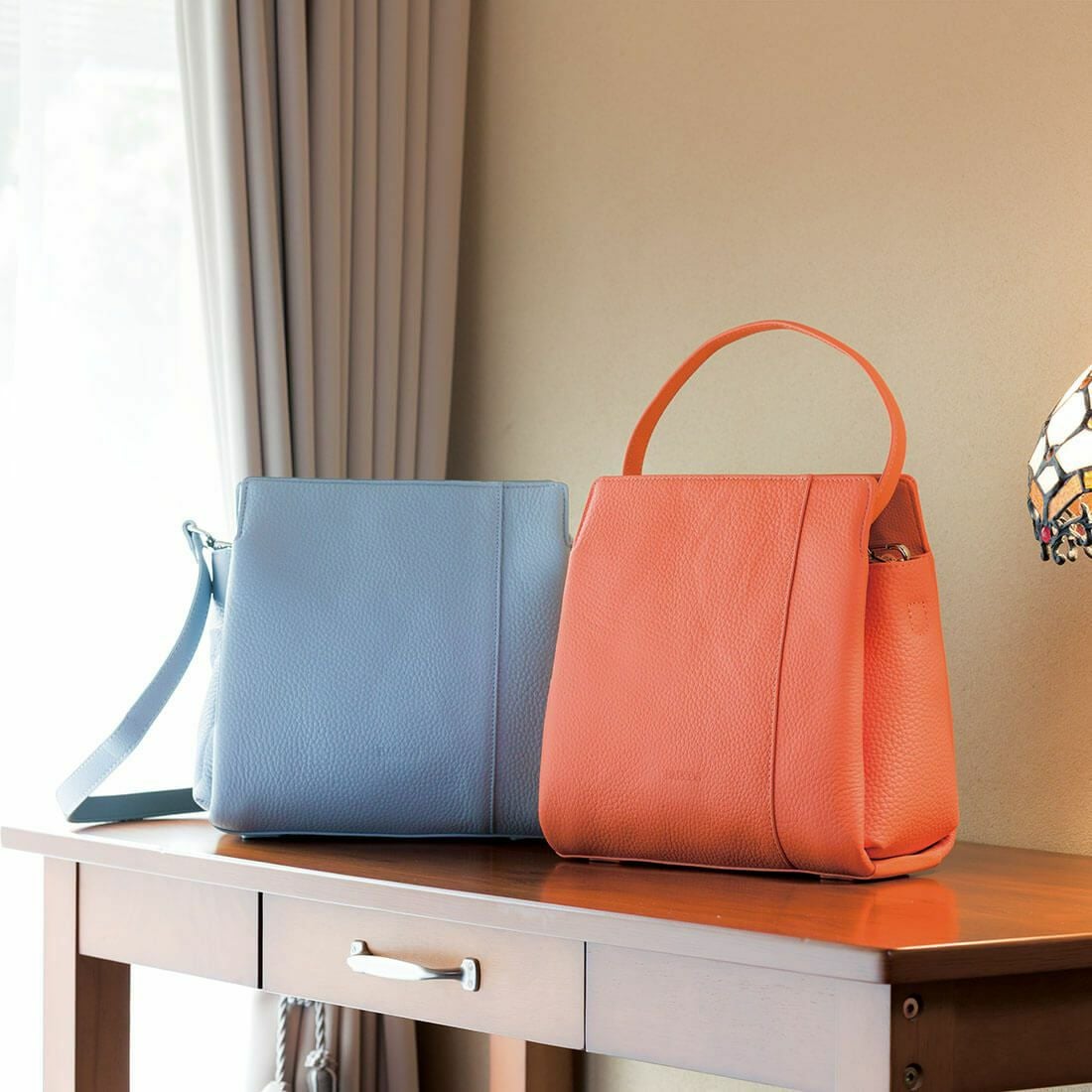 2wayレザーハンドバッグ