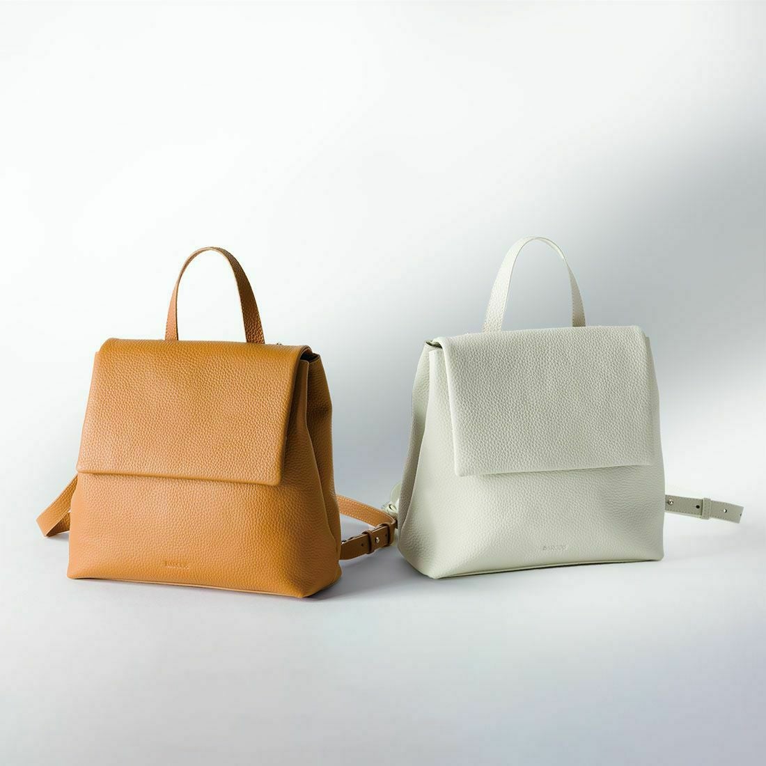 シュリンクレザー2wayリュック