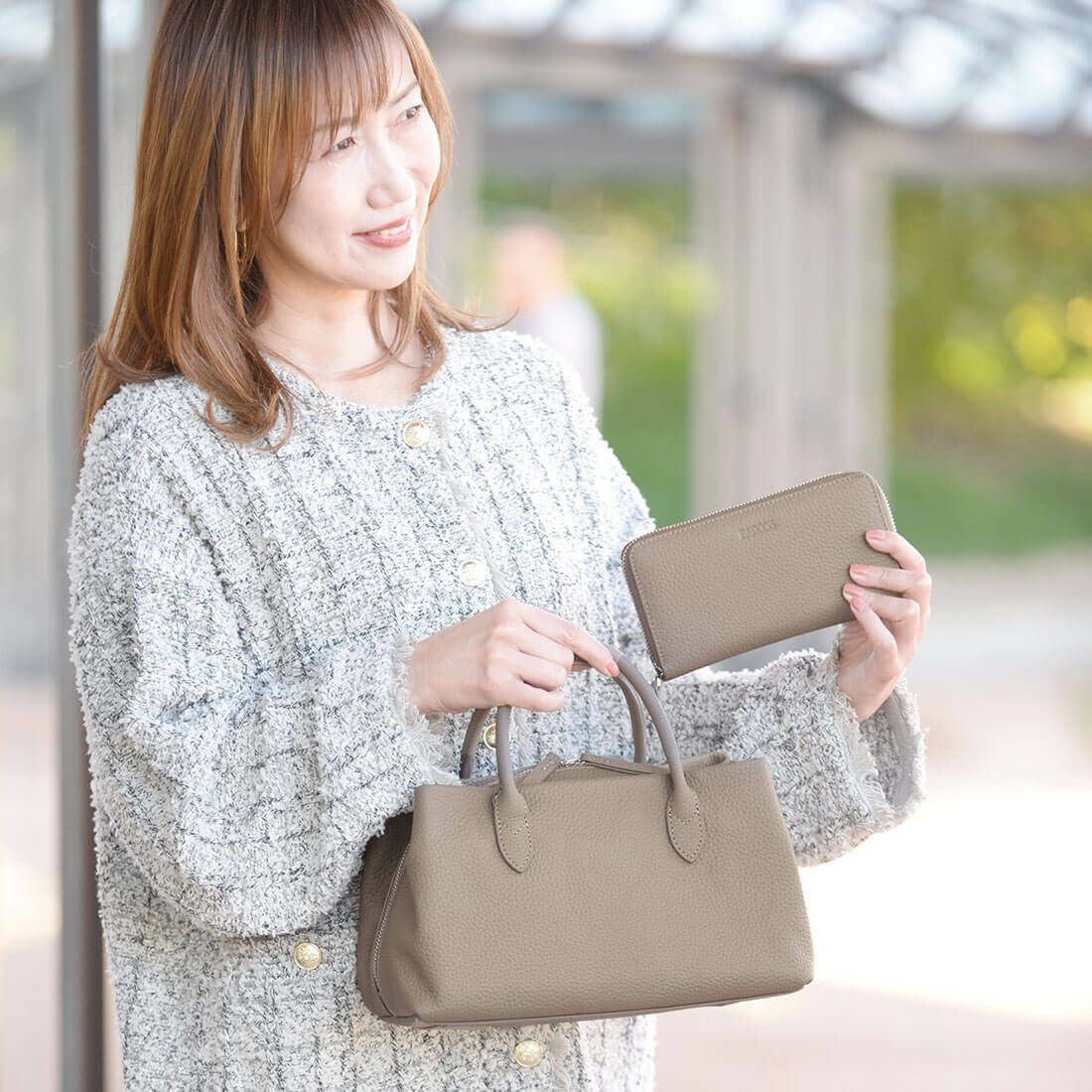 シュリンクレザー3層ハンドバッグ