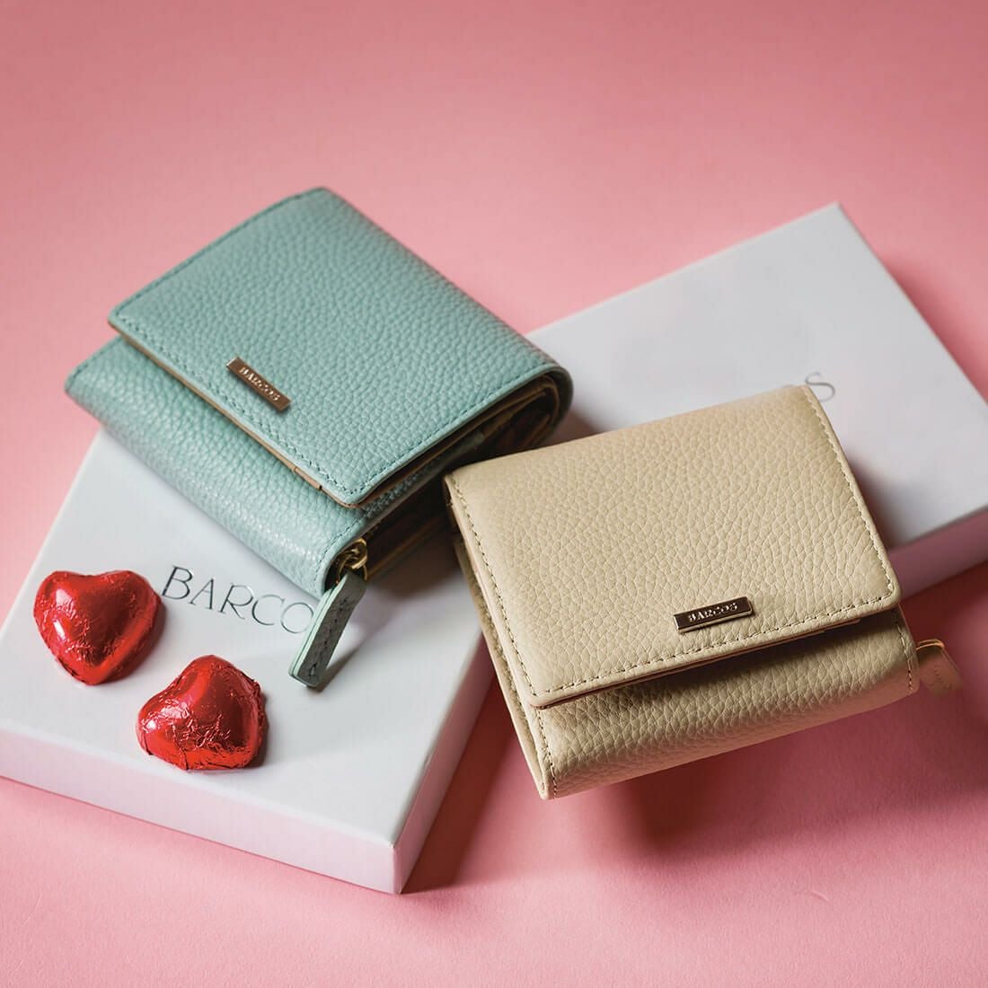 シュリンクレザーバイカラー折財布