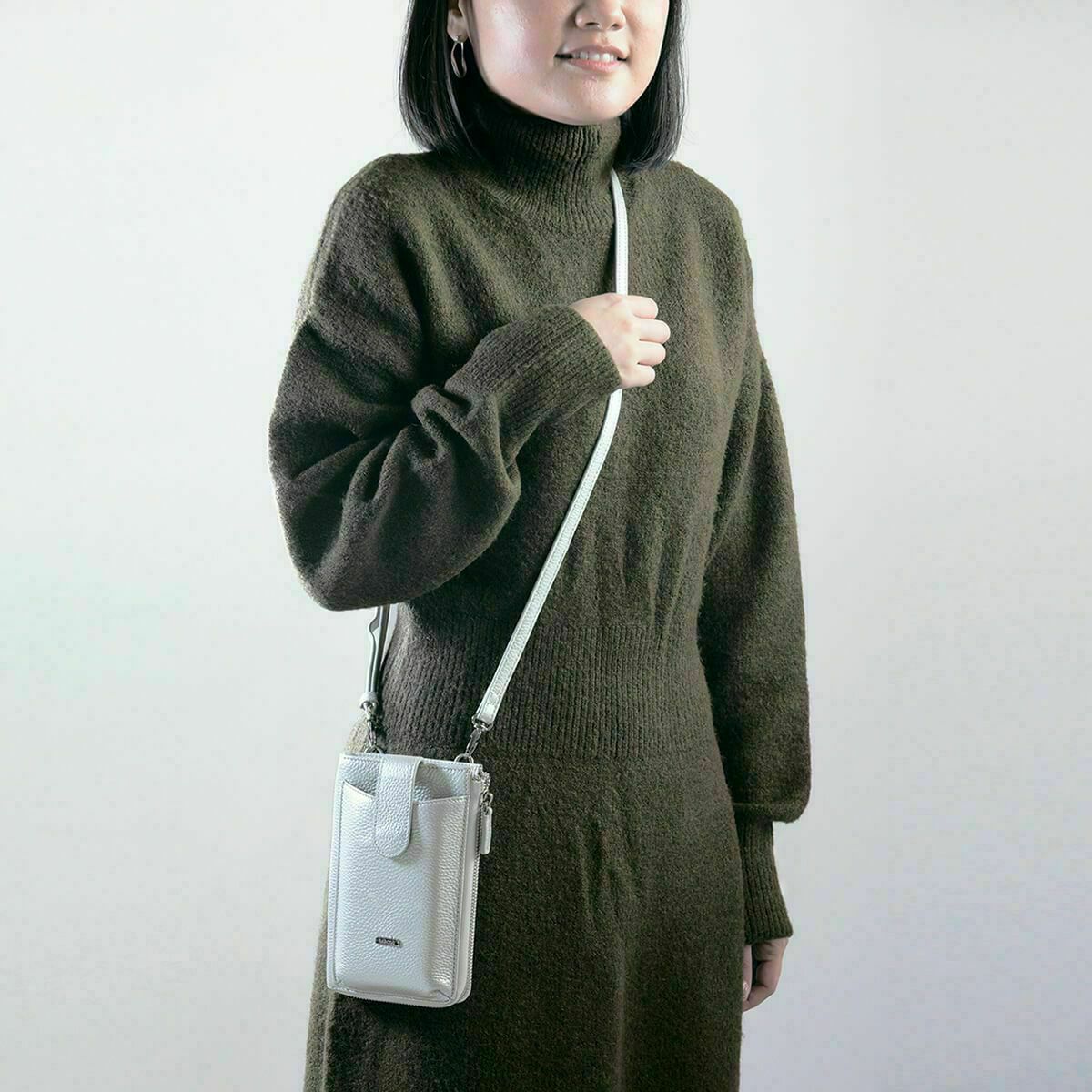 【アウトレット】オールウェイズレザーポシェット＜ピッコラ＞